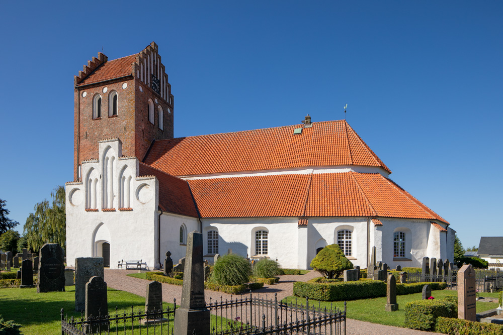 Båstad kirke