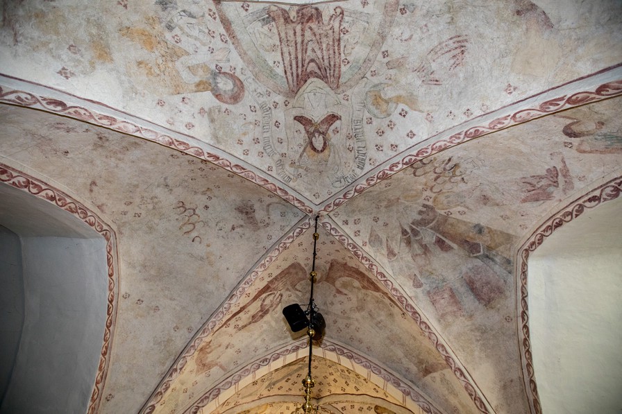 Østkappen er øverst i billedet.