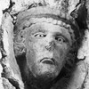 Konsol til hvælvet i det sydøstlige hjørne. Foto: Riksantikvarieämbetet. Public Domain.